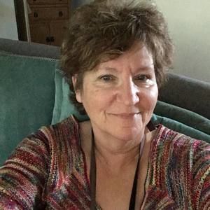 Meet your Posher, Deborah